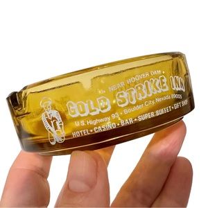 Gold Strike Inn Retro Ashtray